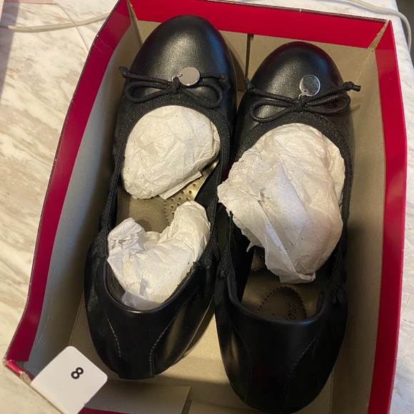 Dexter Comfort Flex Flats Size 8 Brand New In Box - Picture 1 of 3